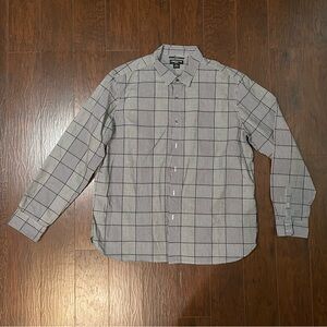 Men’s Plaid Button-Down